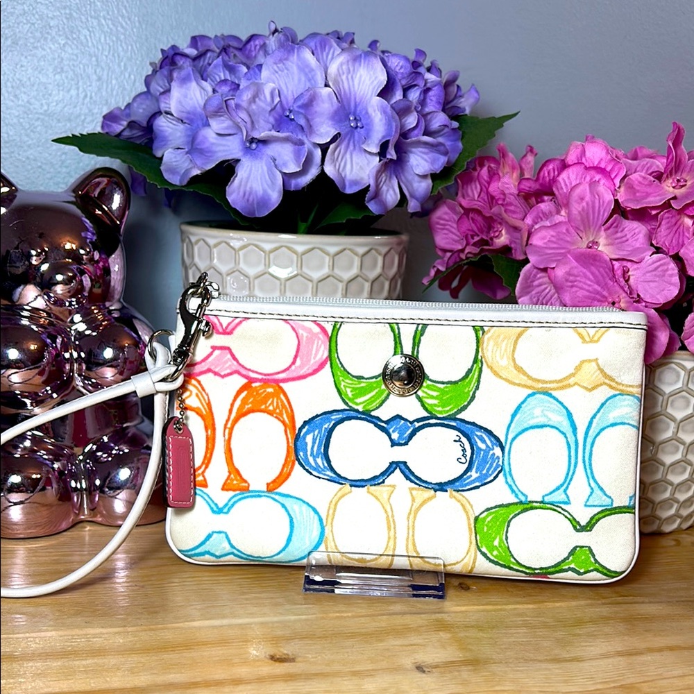 VTG Coach Wristlet Pouch White Canvas Signature C Multi Color Print Leather Trim